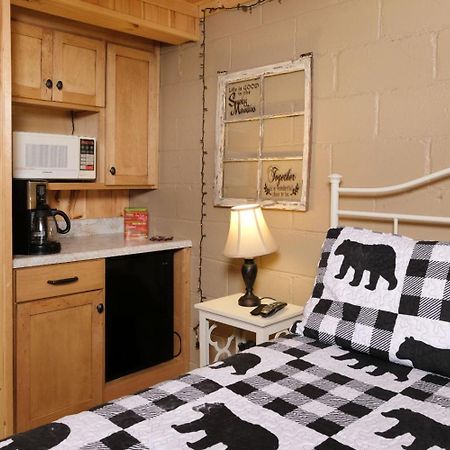 Karens Cozy Cottage Gatlinburg Buitenkant foto